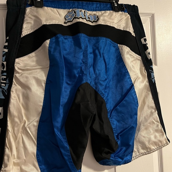 Skin Industries motocross pants and matching riding shorts. - Picture 4 of 8